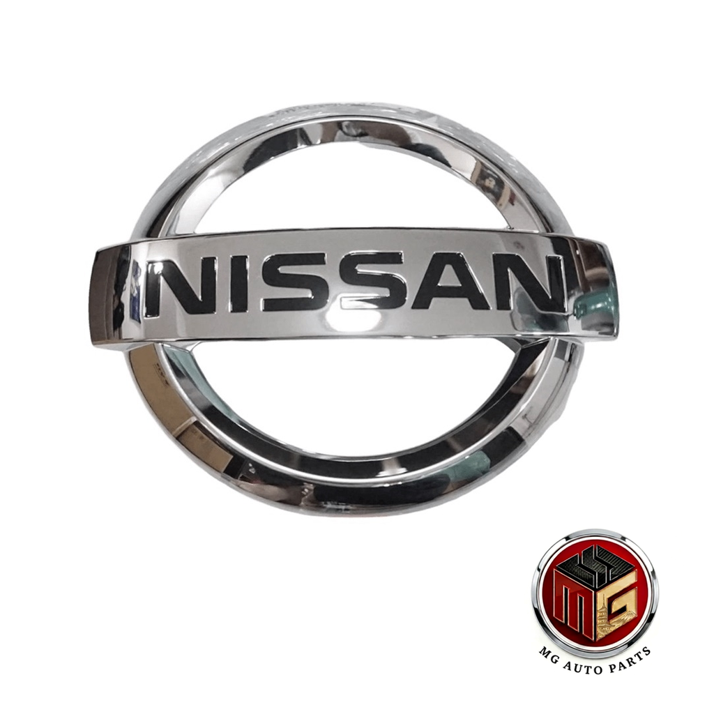 [SB.628904JA0A.W] NISSAN AMBLEM ÖN NAVARA 2015~2019 (11.5x8.5 cm) - (OEM:62890-4JA0A)